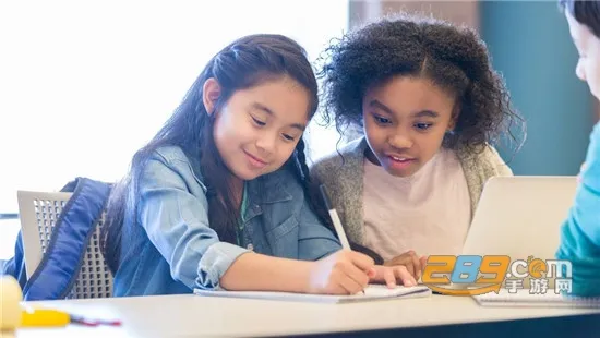 С�ɻ�Ӣ��2025�ٷ����°汾