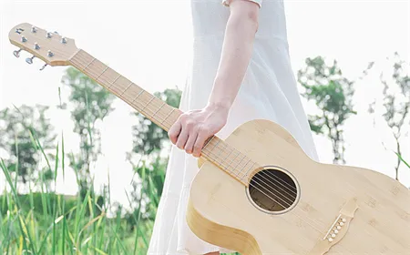 娜塔莎吉他 娜塔莎吉他